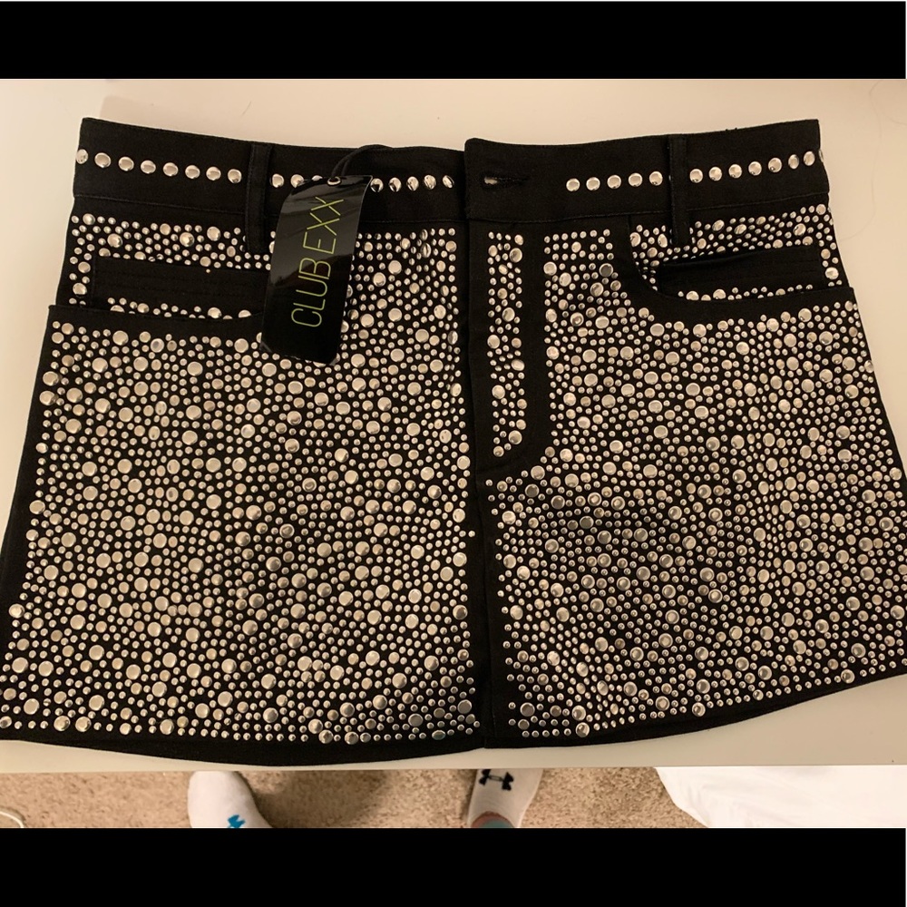 Dolls Kill Sequin skirt NEVER WORN Size M